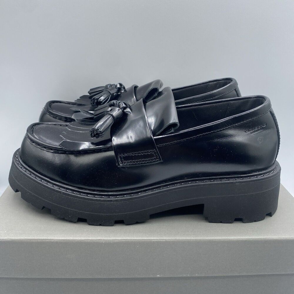 Vagabond Cosmo 2.0 Loafers Women 9 EU 39 Black Tassel Shoes Chunky Sole Boho NWB - Picture 1 of 15